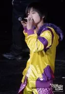 7 WEST / Tomohiro Kamiyama / Live Photo / Upper Body / Costume Yellow / Purple / Both Hands Microphone / Body Facing Left / Background Black / Kansai International Johnnys Jr. 2007 Summer @ Osaka Shochikuza