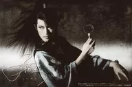 Haruma Miura / horizontal, upper body, right hand magnifying glass, printed with signature, postcard size / stage "Gekidan ☆ Shinkasen 『 ZIPANG PUNK ～ Goemon Rock III 』"