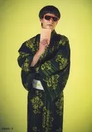 正木航平(梶井基次郎)/膝上・和服・右手本・キャラクターショット/舞台「文豪ストレイドッグス」ブロマイドセット(Another ver.)