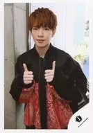 Johnnys Jr. / Tatsuya Fukazawa / Upper Body / Costume Black / Red / Both Hands Thumb Standing / 18 Early Spring Johnnys Jr. "JOHNNYS' Happy New Year ISland" Brochure and Goods Shooting Off-Shot / Official Official photo
