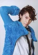 Kyosuke Hamao / Upper Body / Costume White Blue / Stripe / Right Hand Raised / Body Facing Right / Stage "Troubled Men ~ Hopeless jingle Bell Mix ~" Bromide