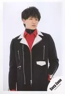 SeXyzone / Ken Nakajima / Upper Body / Costume Dark Red / Left Hand Pocket / Album "XYZ = repainting" Jacque shooting off-shot & "Unforgettable Flower" PV shooting off-shot / Official Official photo