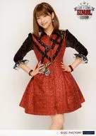 Juice=Juice/金澤朋子/膝上・服裝紅黑・雙手腰部・右膝彎曲・2L尺寸/Juice=Juice LIVE MISSION FINAL at日本武道館