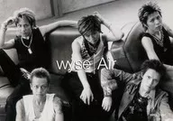 Wyse / Group (5 people) / Horizontal, sitting, monochrome / CD "Air" special trading card