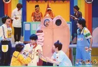 Group (6 persons) / Horizontal, Knee-Up, Satoh, Wamura Standing, Center Fish Costume, Other casts behind / Stage "『 Mama and Boku 』 ～ Tadate! Crybaby BABYS ～" DVD Venue Reservation Privilege Bromide