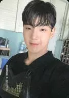 Monsta X/ショヌ(Shownu)/背麵趣味/CD「The Code」(DE:CODE-V er.)封入特典照片卡