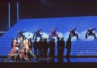 Takarazuka Revue (Moon Group) / Group / Live Photo / Horizontal / Whole Body / Center Black Costume / Surrounded / 2L Size / Moon Group Tokyo performance "Company - Effort (Lesson), Passion (Passion) and Company -" and "Baddy - The villain comes from the moon -" Stage photos