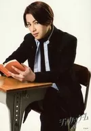 Shogo Suzuki / Knee-up / Sitting / Left-facing / White background / Character actor shot / School uniform shot / Stage 「 JOKER GAME II 」 Bromide (Personal Set)