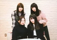 佐藤詩織・小林由依・長濱NENU・WATANABE/橫型・膝上・背景白・2L尺寸/【20180105更新】/欅坂46這裏是有樂町星空廣播局KONYU明信片