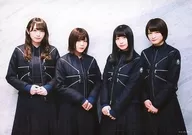 長濱NE・尾關梨香・織田奈・渡辺梨加/橫型・膝上・服裝黑色・兩手重疊・背景白色・2L尺寸/【20180330更新】/欅坂46這裏是有樂町星空廣播局海帶布丁明信片