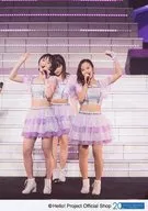 Morning Musume.' 17 / Haruka Kudo, Sakura Oda / Live Photo, Whole body / Morning Musume.' 17 『 Official photo "Morning Musume. 20th Anniversary Concert Tour 2017 Autumn ~ We are MORNING MUSUME. ~ Haruka Kudo Graduation Special" Live Version Part 7 』.