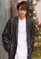 Ryo Kobayashi / Above the knees / Costume black / white / Pocket for both hands / Outdoor / Christmas tree / Stage "G. A. C. H. I" Bromide
