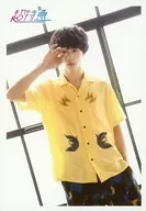 超特急/拓哉(草川拓弥)/膝上·服装黄·右脸/『BULLET TRAIN ARENA TOUR2018SPRING「Sweetest Battlefield」』5/27公演限定生写真第47弹