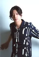 Shota Onuma / Upper Body, Costume Blue, Aloha Shirt, Arms Spread, Both Hand Walls, Mouth Closed / Event "Thank you" Goods Sale Bromide