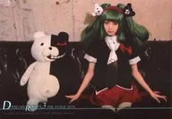 市川美織(塔和莫娜Ka)/橫式，膝上，坐，角色Shot/槍彈辯駁3 The End of希望峰學園THE STAGE 2018 L紙規格:89×127mm生寫真