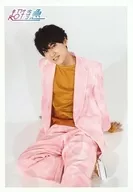 Super Express / Yusuke / Knee-High / Costume Pink / Yellow / Sitting / Under Both Hands / Leaning Neck / White Background / FC Member Mail Order Limited Official photo Vol. 53