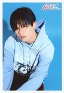 Super Express / Kai (Ogasawara Sea) / Upper Body / Costume Light Blue / Sitting / Left facing / Neck tilted / Background Light Blue / Special Official photo Set Kai 24th Birth Anniversary Ver