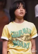 Hey! Say! JUMP / Yuri Chinen / Live Photo / Upper Body / Costume Yellow / Both Hands Down / Facing Right / Eye View Upper Right / PLAYZONE 2007 Change2Chance