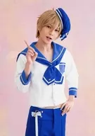 Izumi Miyazaki (Tomoya Mahaku) / Above-the-knee ・ Unit costume ・ Right-hand index finger stand ・ Left-hand hip ・ Background pink ・ Character Tomoshot / "『 Ensemble Stars! On Stage 』 Anste Festival" Trading Bromide A