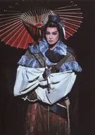 Takarazuka Revue (Star Troupe) / Hiroki Shitsumi / Live Photo / Above Knee / Dark Blue Beige Black Costume / 2L Size / Star Troupe Umeda Arts Theater Performance "Thunderbolt Fantasy : Yuki Higashi 離劍" "YOUKI Rouge" Stage photos of "Killer Rouge"