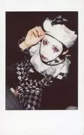 The Raid. / Tenshi / Above Knees / Costume Silver / Black / Check Pattern / Face White Coating / Face Lifting / Right Hand Cap / Raw Cheki