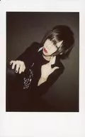 The Raid. / Tenshi / Upper Body / Costume Black and White / the left fingers Insertion Cheeks / Background Grey / Raw Cheki