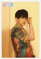 Super Express / Yusuke (Fukuda Yusuke) / Upper Body / Costume Green / Right Hand Face / Body Facing Right / Yellow Background / "Super Express Pop Up Store" GOLDEN EPOCH SPECIAL takuya Official photo PRUDUCE Ver. (Shibuya-only)