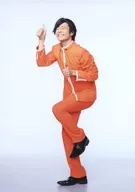 Kosuke Kujirai (Tokaido Main Line) / Whole body, costume orange, body facing left, right thumb standing, Character Tomoshot / Musical "Seishun -AOHARU - Tetsudo 2 ~ With eyes from Shinetsu region ~" Sold at the venue