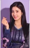 042 : IZ* ONE / Kwon Eunbi / IZ* ONE 1 st single "I want to say you like" release, random photo card
