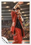 Hey! Say! JUMP / Ryosuke Yamada / Live Photo / Above Knee / Red Costume / Right Hand Lift / Hand Swing / Left Hand Microphone / Right Body Facing / Official Official photo