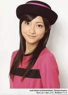 Berryz Kobo / Yurina Kumai / Bust Up / Costume Pink / Body Left / Mouth Closed / 2L Size / "Hug me, Hug me" Release Commemorative Event