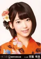 宮脇咲良/バストアップ・首傾げ/「HKT48 指原莉乃座長公演」会場限定ランダム生写真