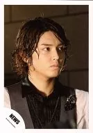 NEWS / Yuya Tegoshi / Bust Shot / Costume Grey / White / Wet Hair / 3 / Official Official photo