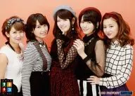°C-ute/集合(5人)/横型・上半身・ストライプ・ボーダー・チェック・背景オレンジ・2Lサイズ/ナルチカ 2014 Spring