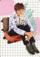 B1A4/三杜魯(SANDEUL)/全身・衣服白・黑・行李箱・口中帶心/B1A4×PARCO TOKYO LIMITED B1A4MARKET THE BEST TORAYCA