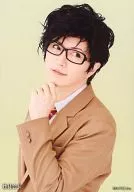 Gackt(性徒会长)/托胸·左下巴·背景黄/"神威乐园deセメナ祭>明信片