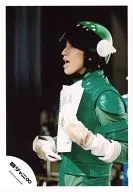 Kanjani Eight / Tadayoshi Okura / Upper Body / Costume Green / Body Facing Left / Opening Mouth / Helmet / Official Official photo