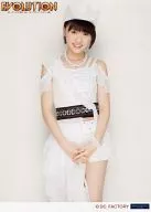 Morning Musume. '14 / Haruka KUDO / Por encima de las rodillas, vestido blanco, sombrero, dos manos, mostrando los dientes, blanco de fondo, tamaño 2L / Morning Musume. '14 Gira de conciertos Primavera EVOLUTION