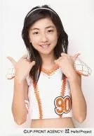 Berryz Kobo / Yurina Kumai / Bust Up / Costume White. Orange / Both Hands Thumb Stand / Camera Eye / Background White / Official Official photo