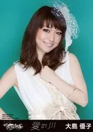 Yuko Oshima / Upper Body / Left Hand Breast / CD 「 Ai no Kawa 」 (Type B) Special Official photo