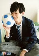 Daisuke Hirose / Whole Body / Sitting / Sitting / Sitting / Uniform / Closed Eyes / Cheeks Soccer Ball / Smart Boys DVD 「 Setsugetsuka Scramble - No Love in Student Dormitories? - 」 Launch Memorial Event Venue Bromide