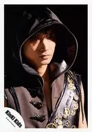 Kinki Kids / Koichi Domoto / Bust up ・ Costume black brown gold ・ Hood cover ・ Eye line right ・ Background black / Official Official photo