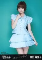 Mariko Shinoda / Above the Knees / Right Wrist / CD-ROM "Cheek, Tunnel" (Type-A) Special Official photo