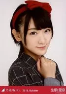 生駒里奈/バストアップ・ロングシャツワンピ/「2015.October」会場限定生写真