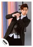 Arashi / Matsujun / Above-the-knee ・ Costume black and white ・ Pair of hands ・ Eye right / "Japonism" Jacque & "Kokoro no Sora" PV / Official Official photo