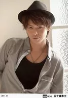 D-BOYS / Shunji Igarashi / Bust Up / Costume Black Gray / Necklace / Hat / 「 2011.07 」 / Official Official photo