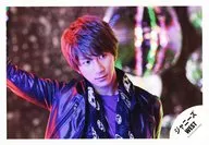 Johnny's West / Takahiro Hamada / Horizontal, Bust up, Costume Purple, Stole, Right Hand Lift, Eye View Right / Official Official photo