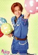 Ryoki Nagae (Italia) / Above the Knee, Blue Costume, Double-Handed Balloon, Left-Handed Lift, Character Actor Shot / Musical 『 Hethalia - Singin' in the World - 』 Random Bromide