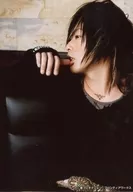 Kisho Taniyama / Upper Body / Costume Black / Right Hand Thumb Lips / Left / Event 「 『 Kisho Taniyama Mr. Tambourine Man 』 10 th anniversary presents 8.11 Secret Reception 」 Event + Mail-Order Limited Bromide Set A