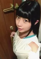 Idol's 2013 Hole / Bust Up / White Costume / Left Facing / Right Door / Looking Up / DVD 「 idol's 2013 Hole 」 Special Candidate Private Selfie Official photo